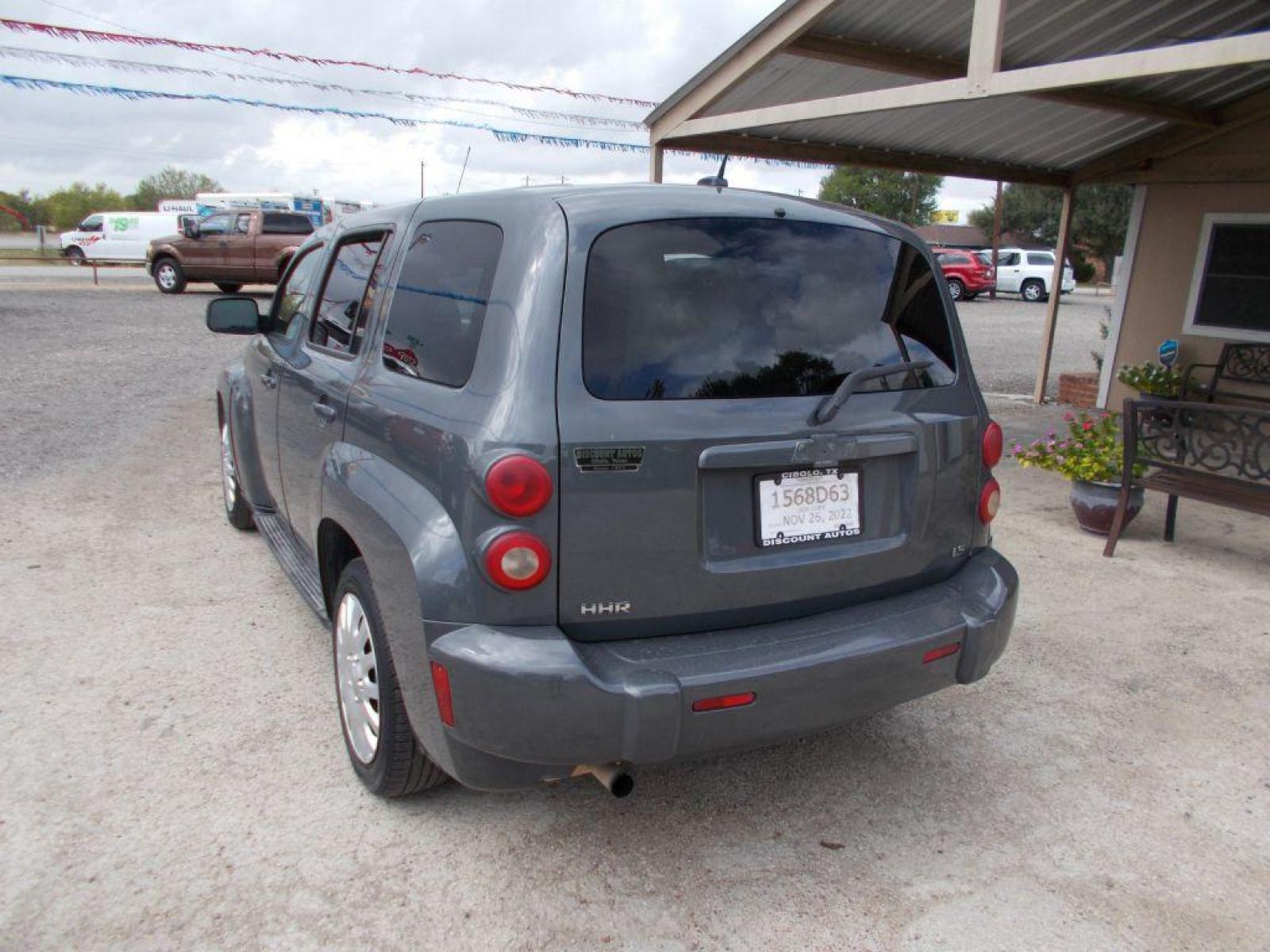 2008 GRAY CHEVROLET HHR LS (3GNDA13D68S) with an 2.2L engine, Automatic transmission, located at 124 Elm St., Cibolo, TX, 78108, (210) 658-3118, 29.559427, -98.232384 - www.discountautosinc.com TEXT QUESTIONS TO 210-900-3118 29 MONTHLY PAYMENTS OF $210 WITH $695 DOWN AND FINAL ODD PAYMENT OF $41.66 W/FIRST PAYMENT DUE 30 DAYS FROM DATE OF SALE. ** NO WARRANTY, SOLD AS IS ** 30 MO'S TERM W/ 22.48 APR and DEF DOWN OF $145 DUE TWO WEEKS AFTER - Photo #3