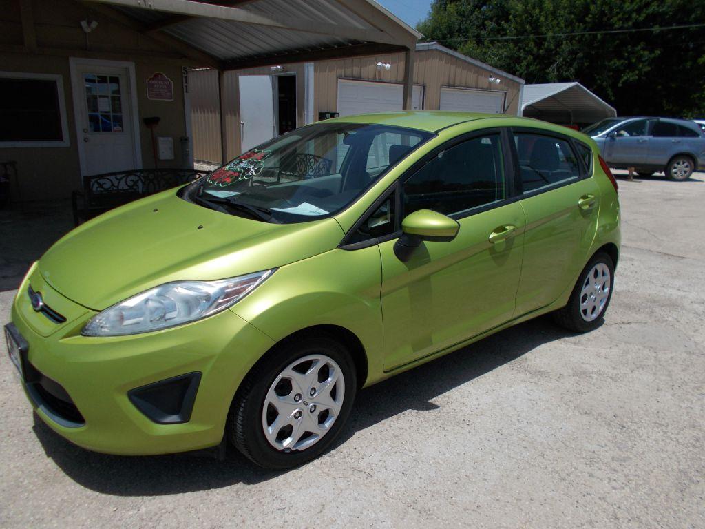 photo of 2012 FORD FIESTA 4DR
