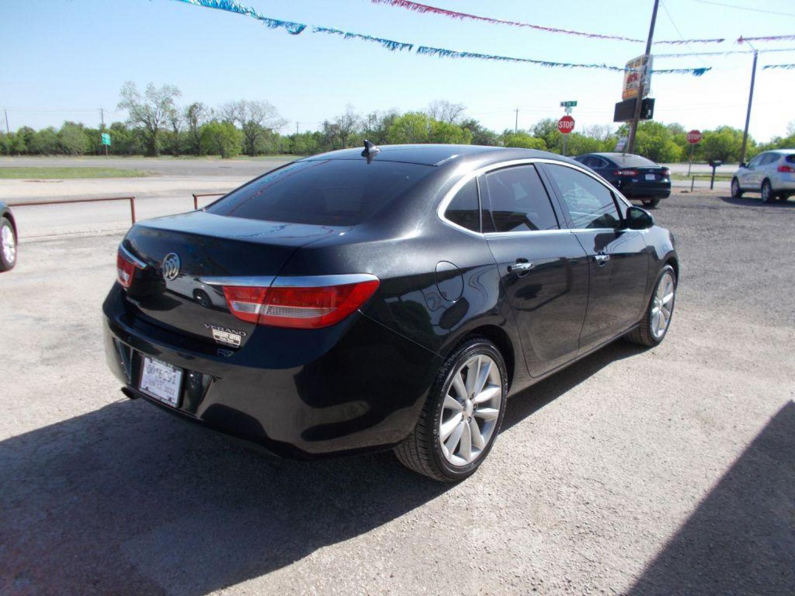 2013 BLACK BUICK VERANO CONVENIENCE (1G4PR5SK6D4) with an 2.4L engine, Automatic transmission, located at 124 Elm St., Cibolo, TX, 78108, (210) 658-3118, 29.559427, -98.232384 - Photo #4