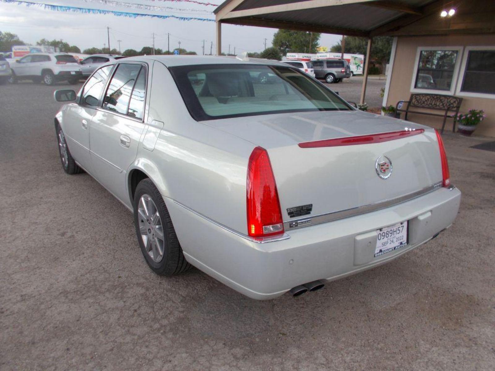 2010 WHITE CADILLAC DTS PREMIUM COLLECTION (1G6KH5EY4AU) with an 4.6L engine, Automatic transmission - www.discountautosinc.com TEXT QUESTIONS TO 210-900-3118 35 MONTHLY PAYMENTS OF $320 WITH $1895 DOWN AND FINAL ODD PAYMENT OF $72.79 W/FIRST PAYMENT DUE 30 DAYS FROM DATE OF SALE. ** NO WARRANTY, SOLD AS IS ** 36 MO'S TERM W/ 22.43 APR and DEF DOWN OF $220 DUE TWO WEEKS A - Photo #2