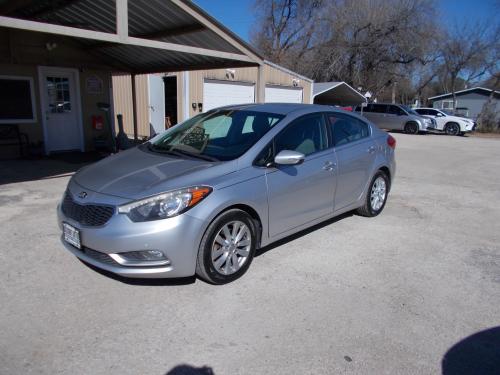 2014 KIA FORTE 4DR