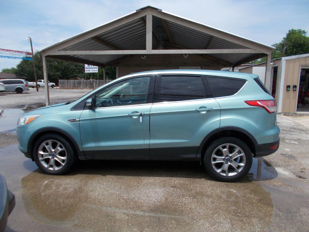 photo of 2013 FORD ESCAPE 4DR